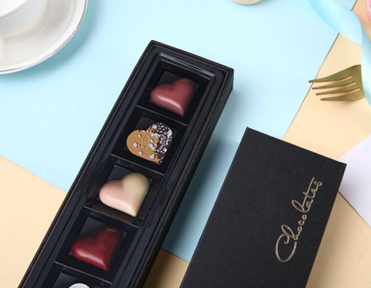 Малка шоколадова подаръчна кутия3 (1)